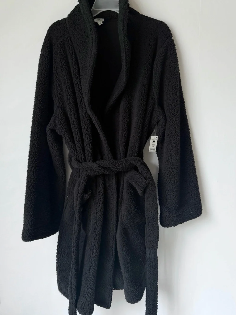 Black Plush Fleece Robe L/XL Belted Shawl Collar Cozy Sleepwear NWT